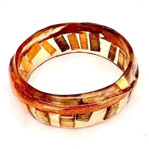 Vintage scalloped wood Dmd resin unique bangle bracelet 3” diameter